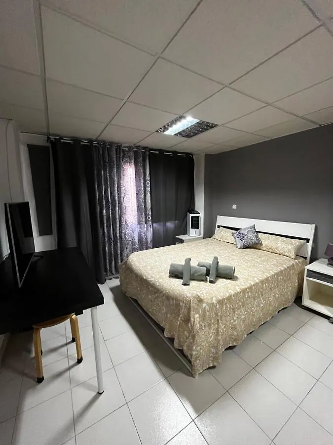 Amorhome Malaga Apartment